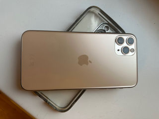 Vind IPhone 11pro Max Gold