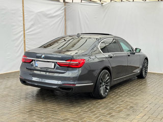 BMW 7 Series foto 5