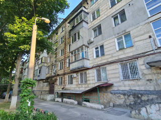 Apartament cu 3 camere, 52 m², Buiucani, Chișinău