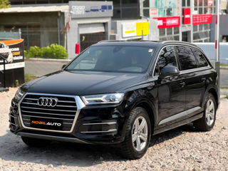 Audi Q7 foto 1