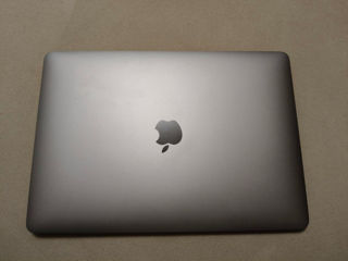 Apple MacBook Air 13 2020 foto 2