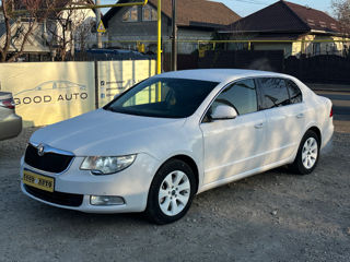 Skoda Superb foto 3