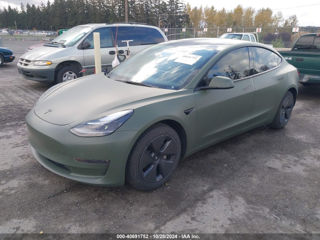 Tesla Model 3 foto 3