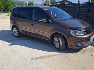 Volkswagen Touran фото 3