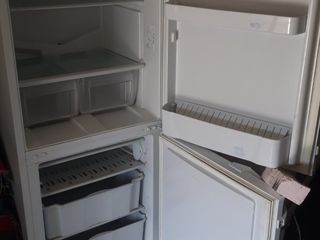 Indesit  2х-камерный foto 2