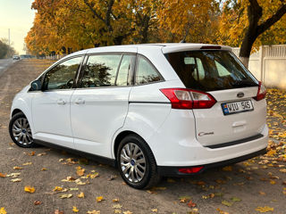 Ford Grand C-MAX foto 2