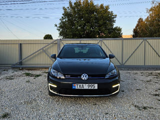 Volkswagen Golf foto 2