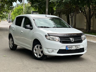 Dacia Sandero foto 3