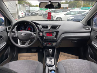 KIA Rio foto 9