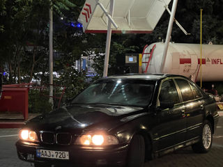 BMW 5 Series foto 7