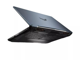 Asus Tuf Gaming A15 (FA506IV) foto 2