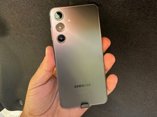 Samsung Galaxy S24 256 Gb nou foto 1