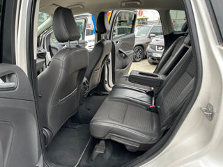 Ford Kuga foto 15