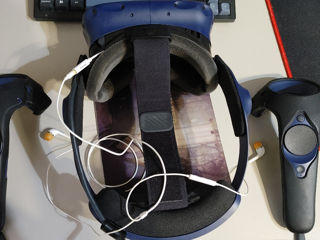 HTC Vive Pro VR Headset foto 1