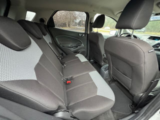 Ford EcoSport foto 17