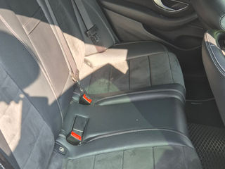 Mercedes E-Class foto 4