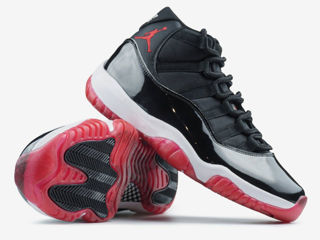 Nike Air Jordan 11 Black/Red Unisex foto 8