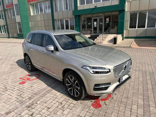 Volvo XC90 foto 2