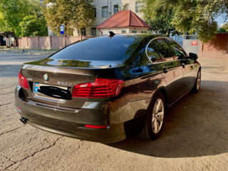 BMW 5 Series foto 2