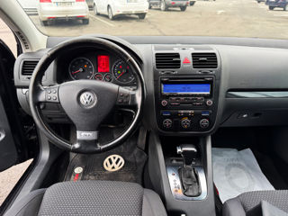 Volkswagen Golf foto 9