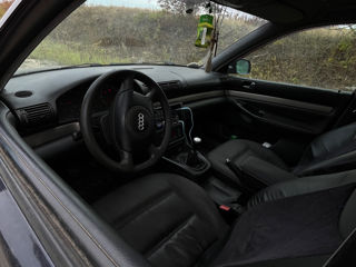 Audi A4 foto 1