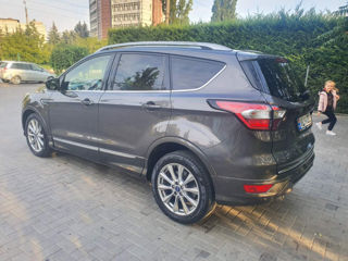 Ford Kuga foto 4