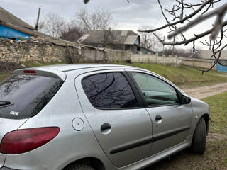 Peugeot 206 foto 5