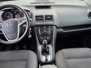 Opel Meriva foto 8
