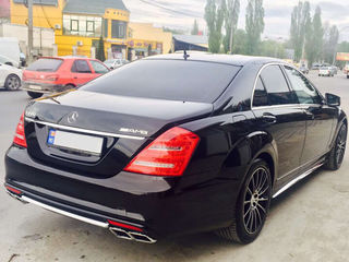 Mercedes-Benz S-Class Transport cu sofer / Транспорт с водителем. De la 60 €/zi foto 2