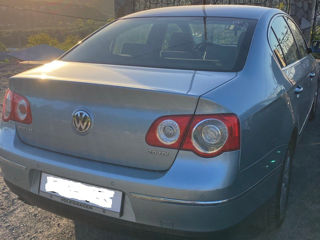 Volkswagen Passat foto 4