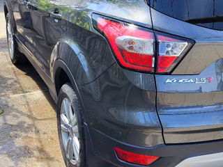 Ford Kuga foto 9