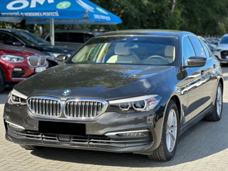 BMW 5 Series foto 1