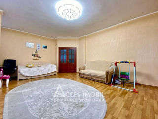 Apartament cu 2 camere, 88 m², Centru, Chișinău foto 3