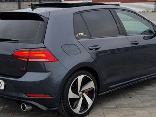 Volkswagen Golf foto 5