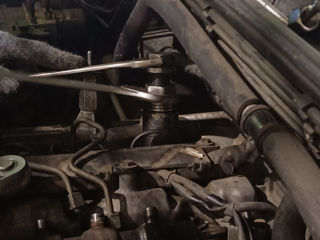 Reparatii motoare diesel, injectoare si pompe de injectie. Serviciul profesional Common Rail foto 2