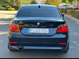 BMW 5 Series foto 6