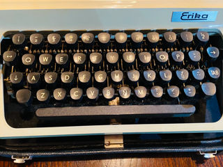 Пишущая машинки Erika MOD44 и Olivetti Dora (Винтажные) foto 2