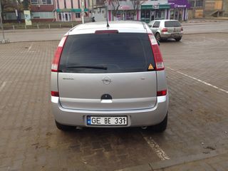 Opel Meriva foto 1