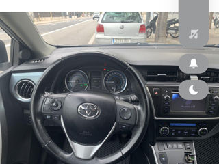 Toyota Auris foto 4