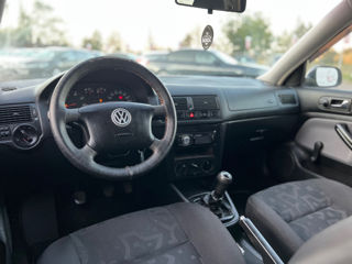 Volkswagen Golf foto 14