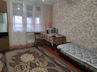 Apartament cu 2 camere, 36 m², Centru, Bălți foto 1