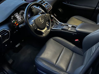 Lexus NX Series foto 8