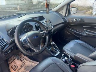 Ford EcoSport foto 9