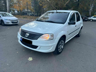 Dacia Logan foto 4