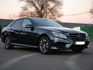 Mercedes E-Class foto 2