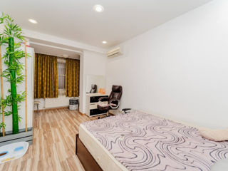 Apartament cu 4 camere, 90 m², Centru, Chișinău foto 7