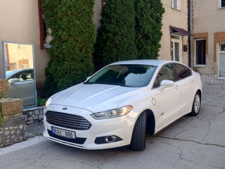 Ford Fusion foto 5