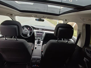 Volkswagen Passat foto 4