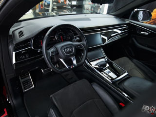 Audi Q8 foto 6