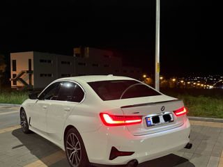 BMW 3 Series foto 5